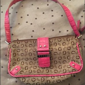 Cute anytime of the year,Any day Small Guess Purse